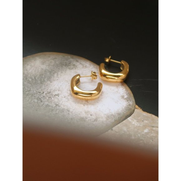 NEW 18K Gold Plated Open Square Hoop Earrings - Picture 8 of 12